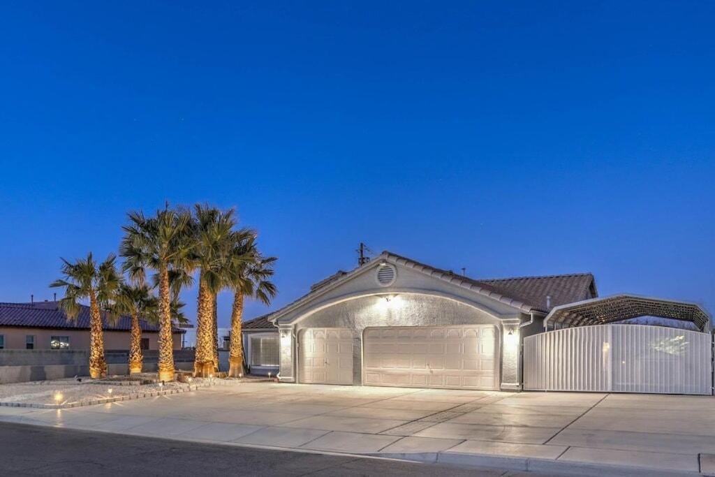 Cozy Desert Retreat - Pool, Spa, Views Henderson Extérieur photo