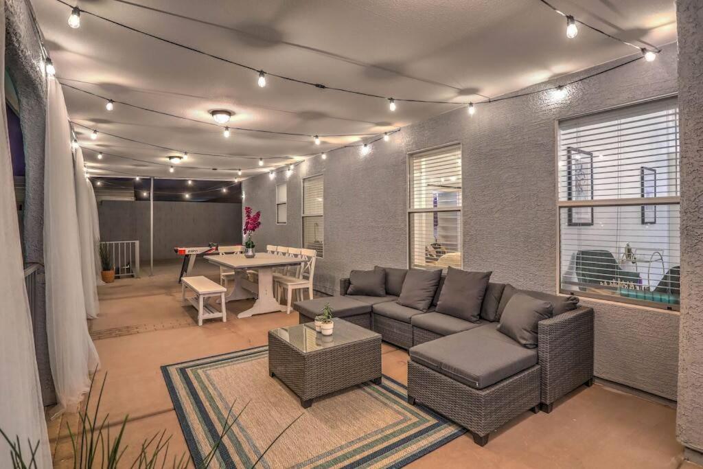 Cozy Desert Retreat - Pool, Spa, Views Henderson Extérieur photo
